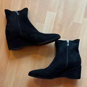 AEROSOLES Black Ankle Boots